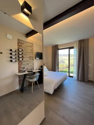 Le Cornici Cascina di Charme Hotel a 