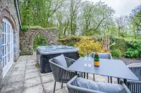 The Stables - 2 Bedroom Cottage - Princes Gate Hotels in Narberth