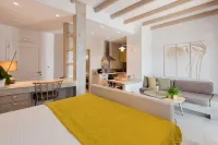 Michael Zeppos Studios Naousa