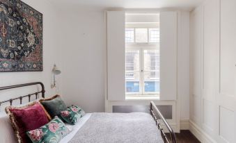 The Cheeky Hideaway - Borough - by Frankie Says