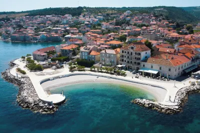 Apartment Pepica Hotels near Museum of Brac