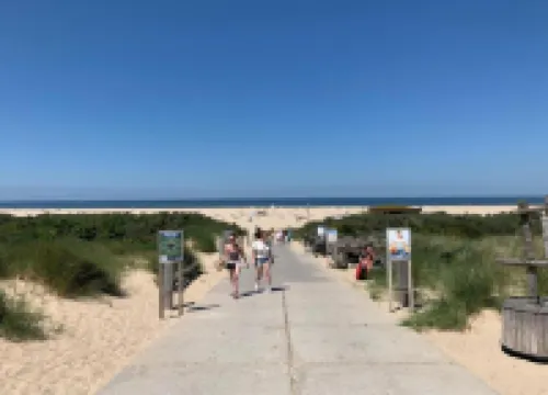 Apartment in Vrouwenpolder Near the Beach