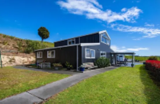 Totara Ridge - A Private Escape with Ocean ViewsAutumn/Winter Specials Book Now