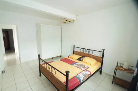 Apartment/ flat - RIVIERE SALEE Отели в г. Ривьер-Сале