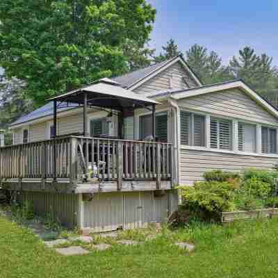 Two Bedroom Cottage with Loft Close To Bala Hotel Exterior