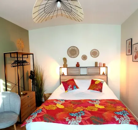 Joli Studio Neuf Proche de la Plage