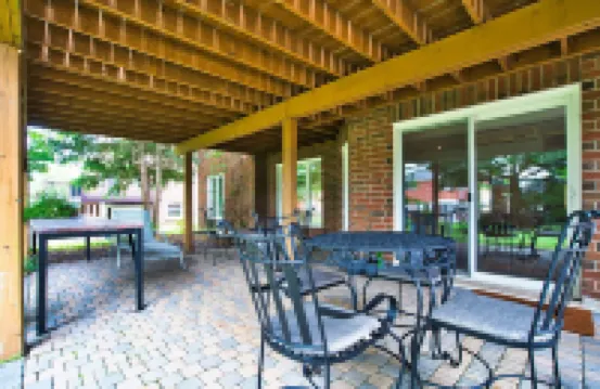 Spotless & Spacious 2BR/2BA Comfortably Sleeps 6