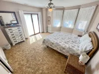 Classic LARGE Victorian shore home Sleeps 14 5 houses from beach