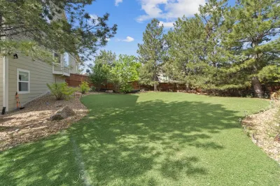 Relax & Unwind: Hot Tub/Pool, King Beds, Steam Shower, Sleeps 8, Great Location! Hotels near Sierra