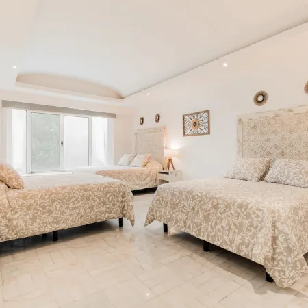 Hotel Zone-Stunning Residence-Complex on the beach