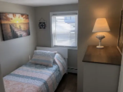 "THE PLACE AT SUNRISE BEACH" Hotels in Marshfield