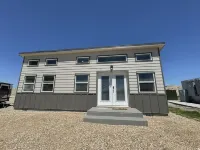 Lucky Lake 208 Tiny Home A Hotel a Heyburn