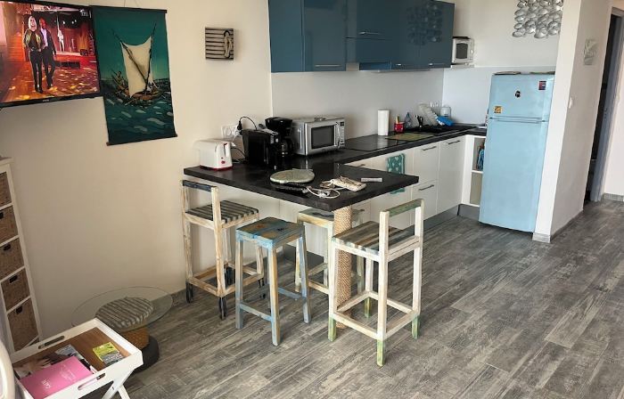 CHARMING STUDIO 30 m2 with TERRACE 15M2 IMPRENSABLE VIEW OF CALVI BAY