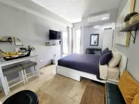 Sun (Sky Sun Villas) Hotels in Pitahaya