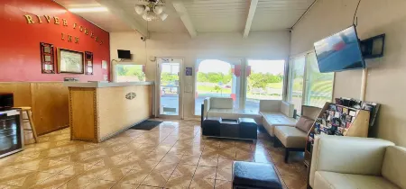 River Forest Inn Отели в г. Морганс Пойнт Резорт