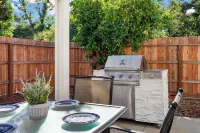 Welcome to cozy fully stocked home with TV in every room! Near downtown, airport