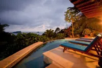 Luxury Villa w/4 Suites Private Pool AC Panoramic Views
