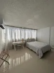 Lovely Studio at Condado, Beach Front!