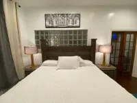 Stylish one bedroom apartment in downtown Jackson