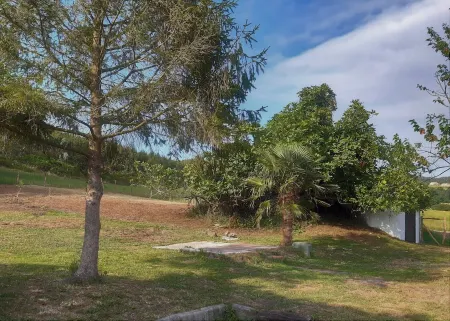 House in Galizano with garden Отели рядом с достопримечательностью «Camping Somo Parque Cantabria»