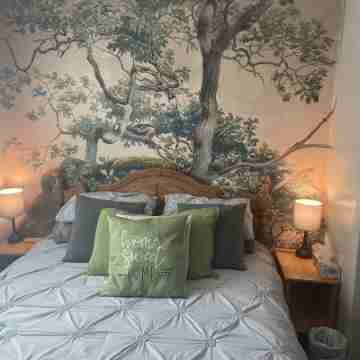 Spacious one bedroom suite Rooms