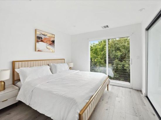 Hollywood Sign view 3BDR Luxury TownHouse in Hollywood area