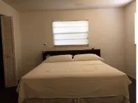 Melbourne Beach House - 3 Bedroom