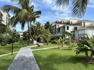 Beach Front Condo with Ocean View