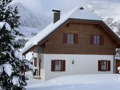 Exclusive vacation home in the Nockberge with a sauna and fireplace Hotel di 