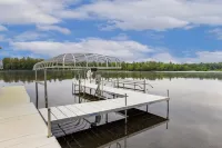 Dream Lake House Hotels in Adams County