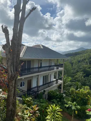 south hill villa Hotels in Au Cap