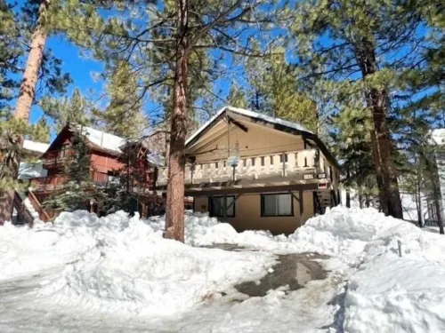 Chalet Georgia - 4-Star