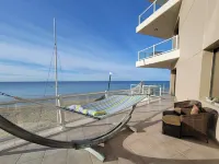 Diamante 108, Beach front 270 degree view The best Ground Floor at Las Palomas!!