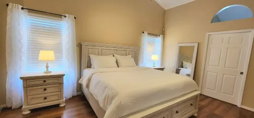 Luxury 3-Bedroom Home near Beaches with Pool