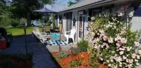 Family-friendly lakefront cabin with large outdoor space!