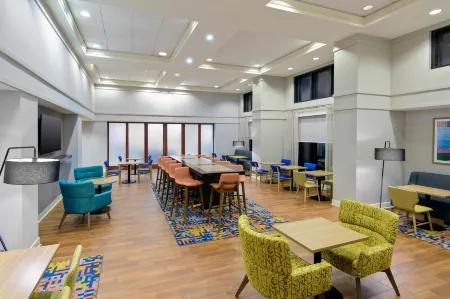 Hampton Inn & Suites Pensacola/Gulf Breeze