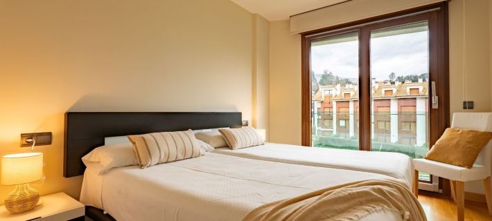 Apartamentos Albatros Hotels in Llanes