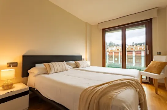 Apartamentos Albatros Отели в г. 