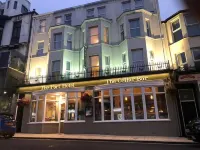 The Port Hotel Hotels in Portrush