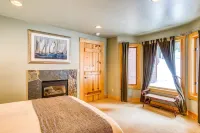 Bear Meadows Lodge - Hot Tub - Tahoe Donner 6 Bedroom Home by RedAwning - balcony