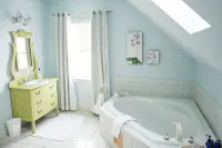 Salt Shaker Deli & Inn Hotels in Lunenburg County