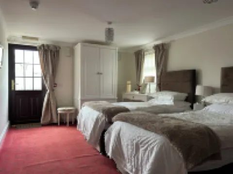 Flambards Hotel Hotels in Cardigan