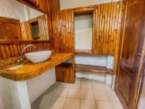 棕櫚綠洲 蒙塔尼塔 聖埃倫娜酒店