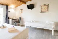 Agriturismo Bio Podere 109 - Wine&Food Hotels in Rispescia