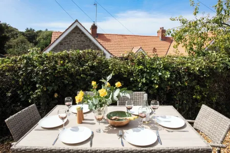 Bro Tref Cottage Отели в г. Мауган-ин-Пайдар