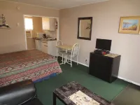 Overlander Motel Hotels in Chase