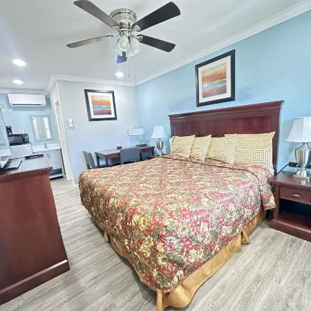 Sunshine Inn & Suites Venice, Florida