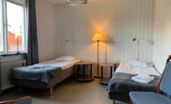 Brålanda Hotell Och Vandrarhem