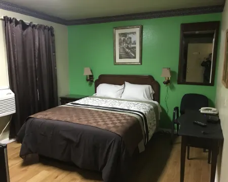 Outpost Motel Hotels in Dripping Springs