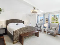 Carlisle House Inn Hotels in Nantucket